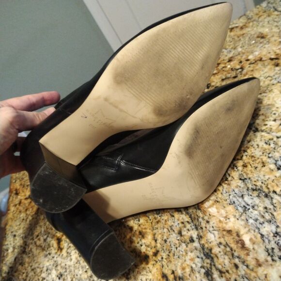 Marc Fisher LTD LUNNO Pointed Toe Block Heel Ankle Boot Size: 8M - Picture 12 of 14